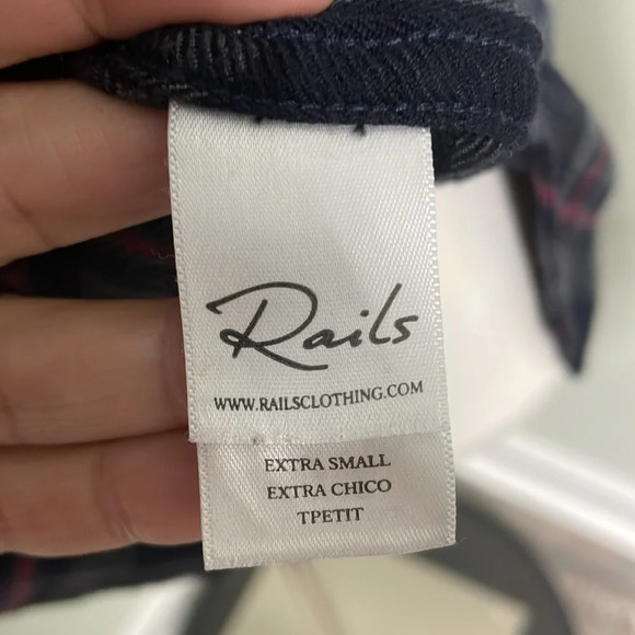 Rails Plaid Button-Up Shirt XS - Picture 8 of 10